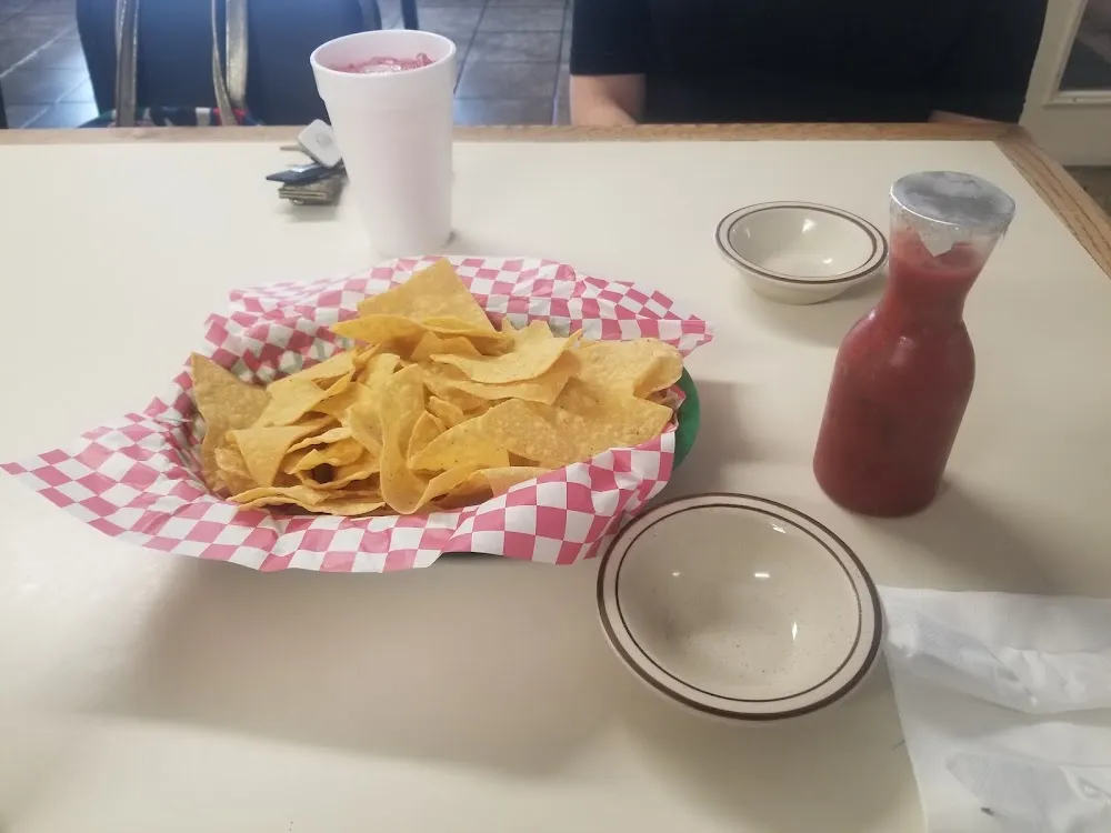 Fresh Chips and Salsa