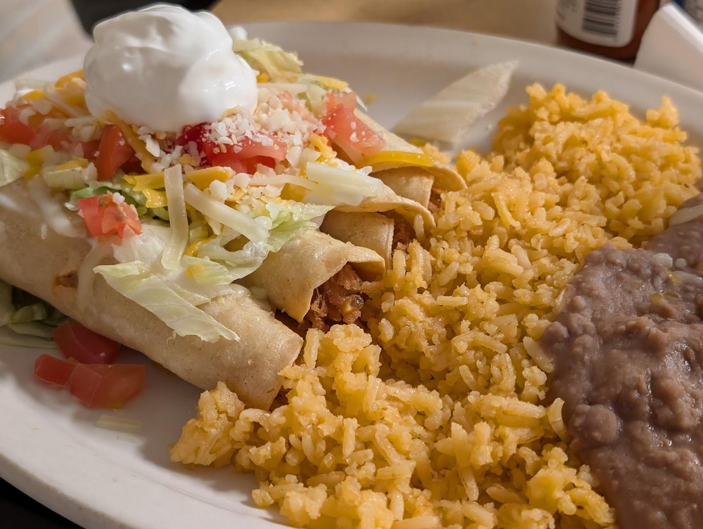 Izzys Mexican Flat Grill